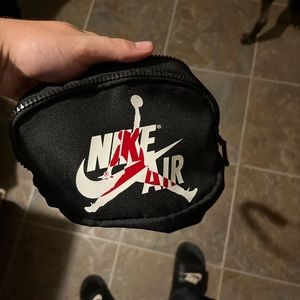 Men Nike Fanny pack black/Red